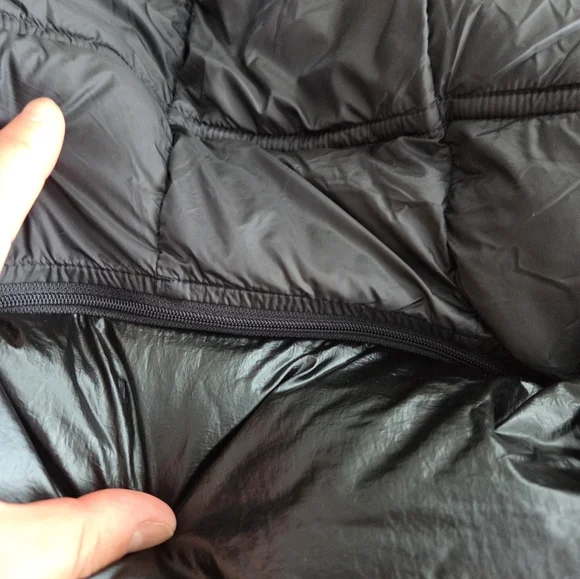 NWT - Massimo Dutti Women's Water Repellent Metallic Puffer Jacket - Size XL - Picture 11 of 15